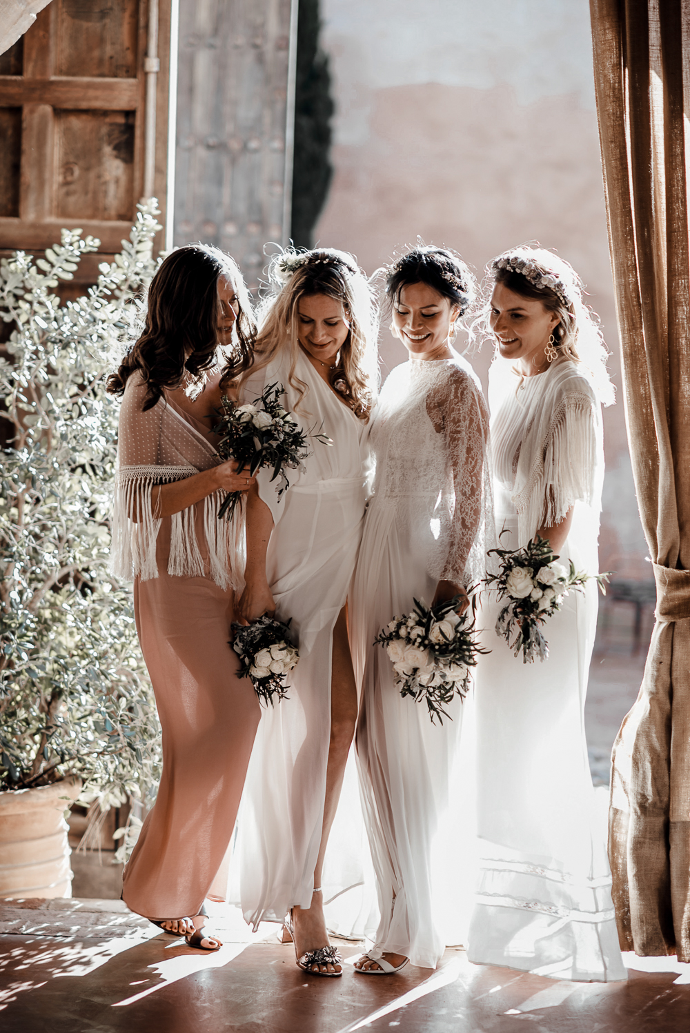 Kim & Xavier's andalusian hacienda wedding in Seville